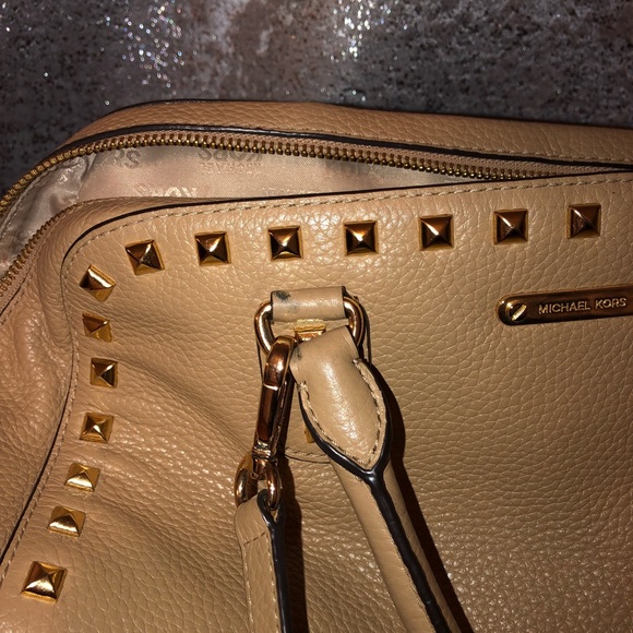 Beige Michael Kor’s Cross body - Picture 6 of 6